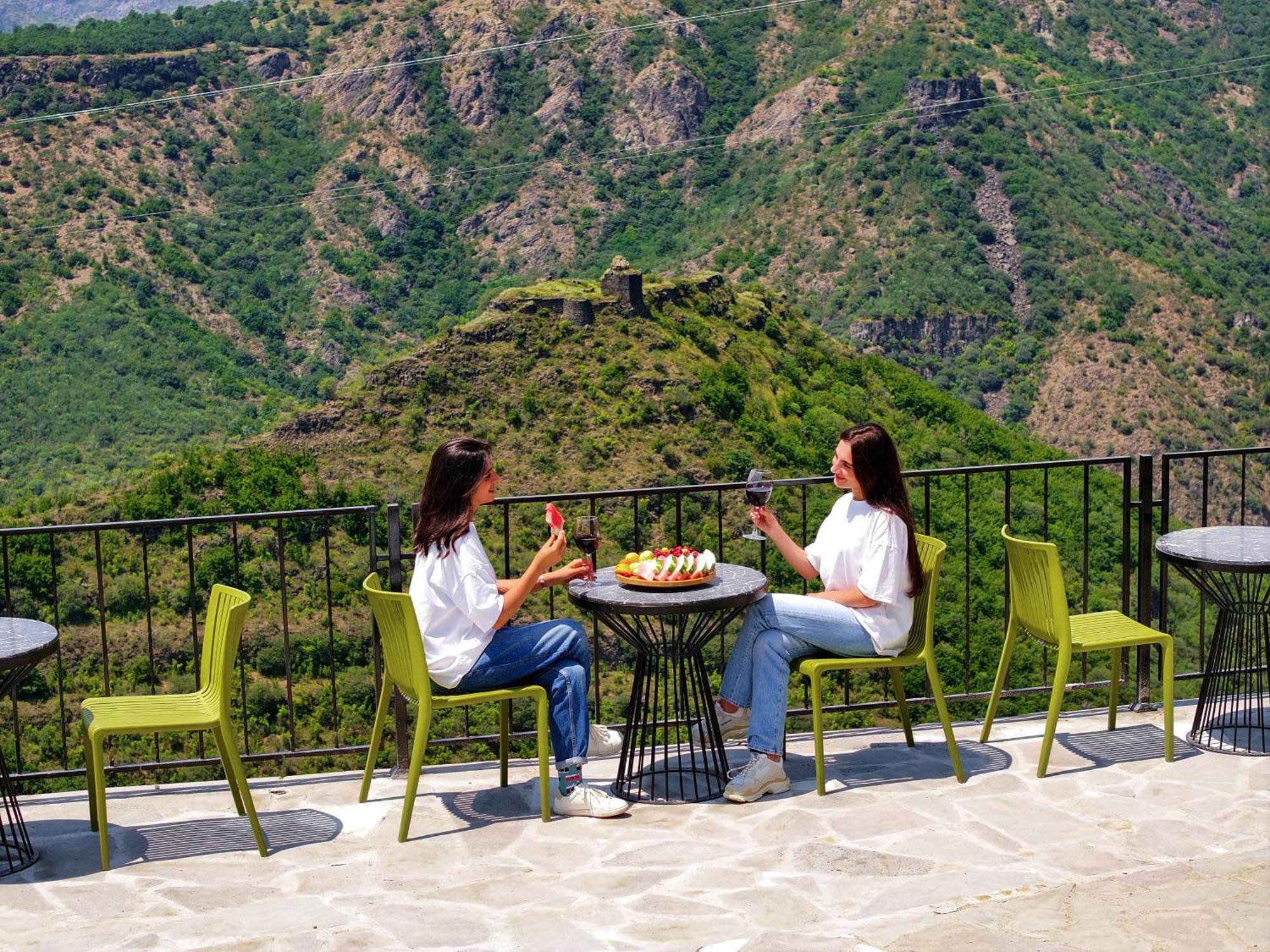 Kefilyan Family Hotel Sanain Extérieur photo