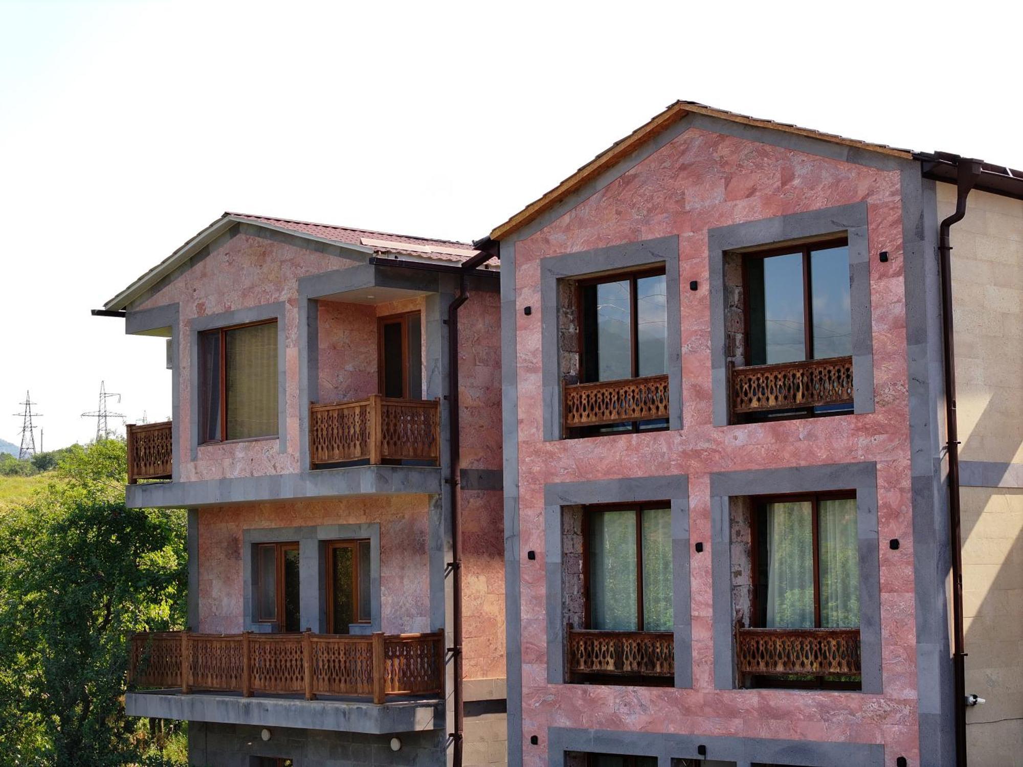 Kefilyan Family Hotel Sanain Extérieur photo