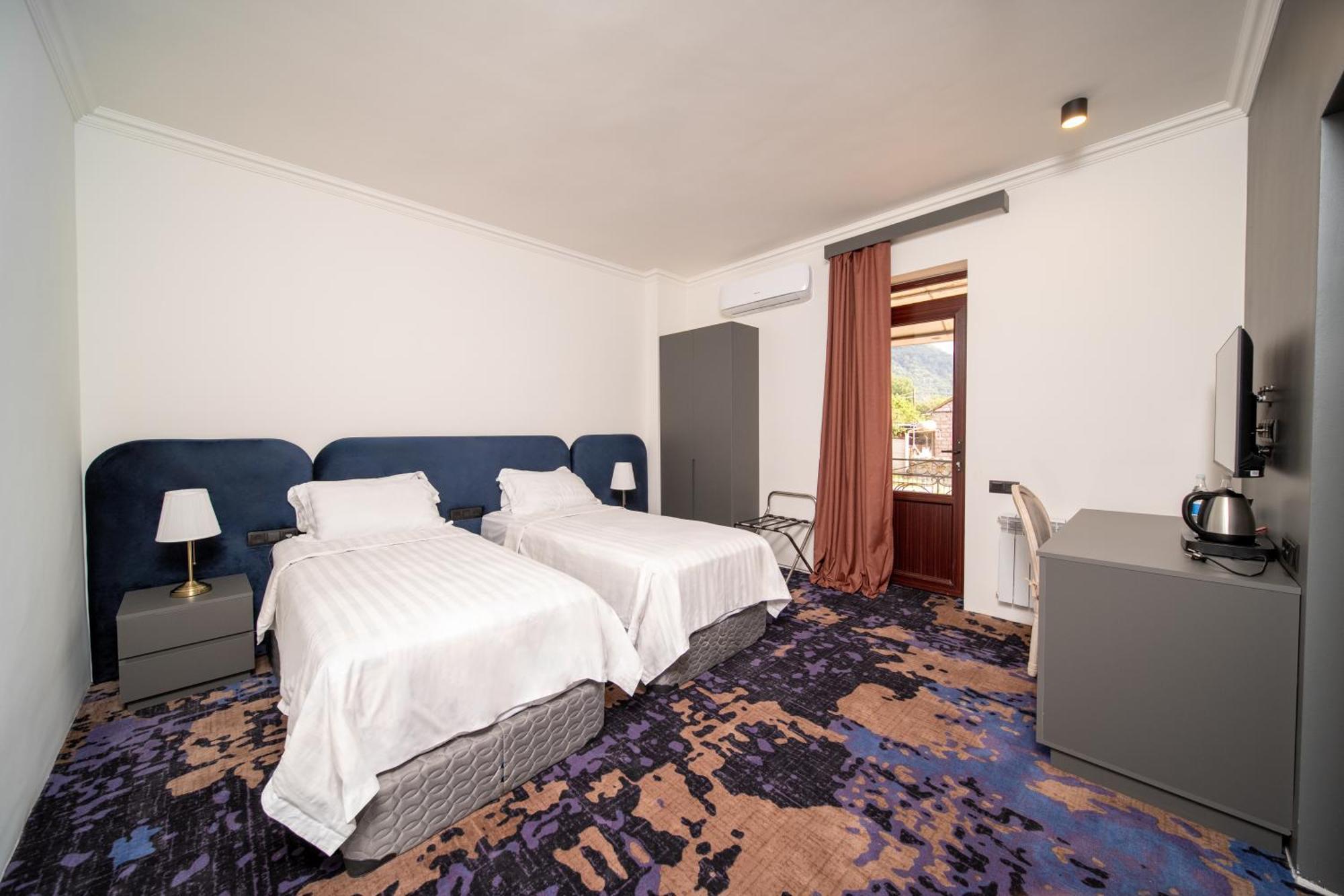 Kefilyan Family Hotel Sanain Extérieur photo