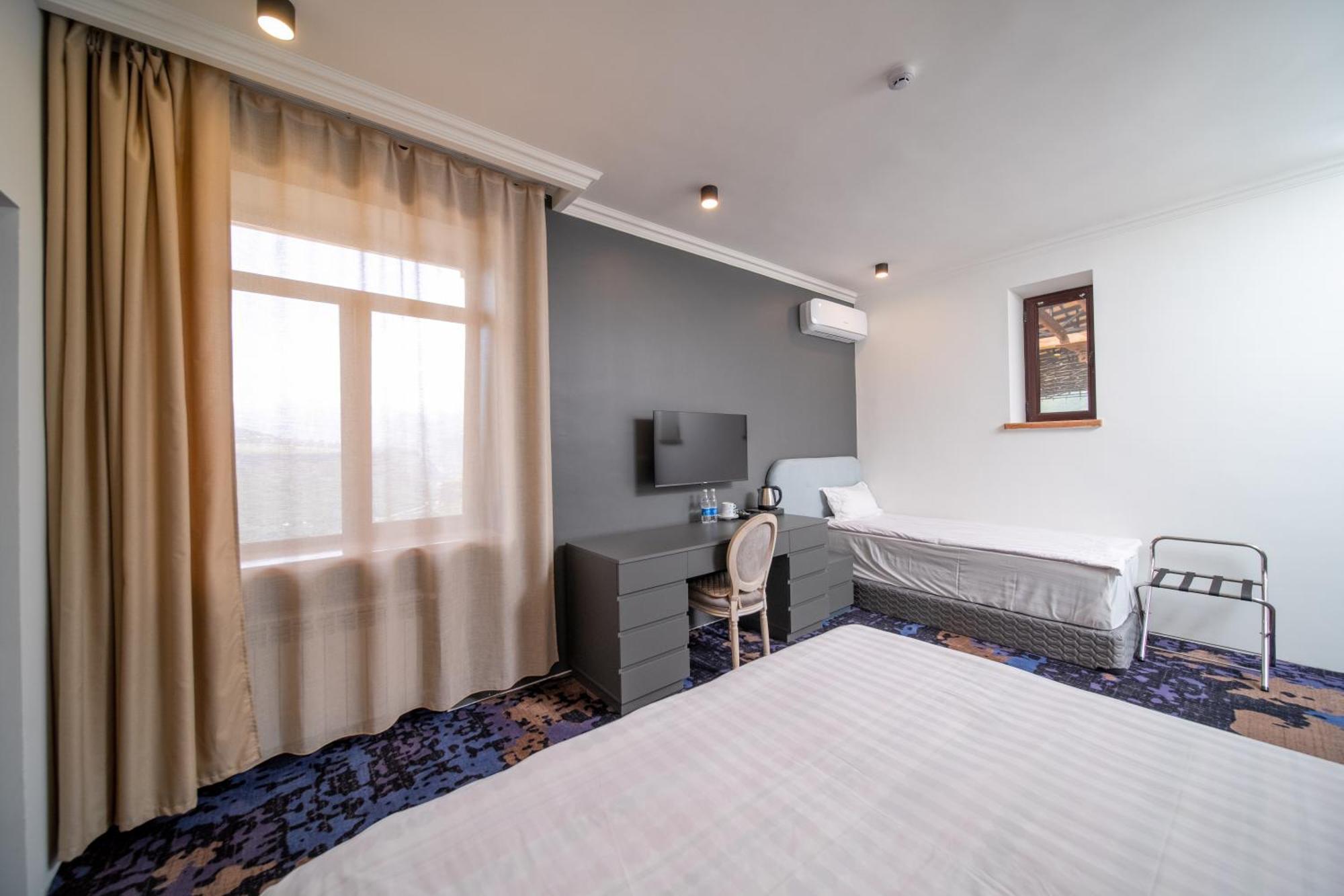 Kefilyan Family Hotel Sanain Extérieur photo